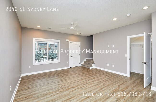 Building Photo - 2340 SE Sydney Ln