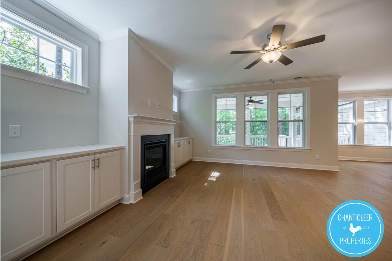 Building Photo - 49 Nuthatch