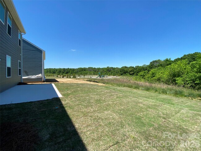 Building Photo - 1326 Harleston St