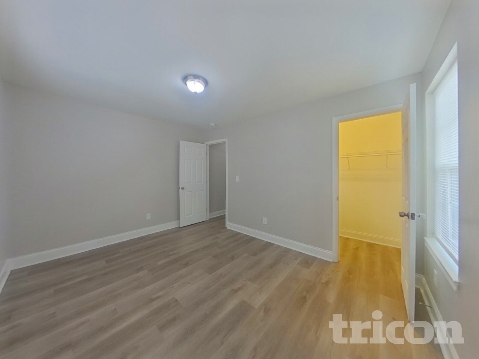 Building Photo - 717 West Blvd