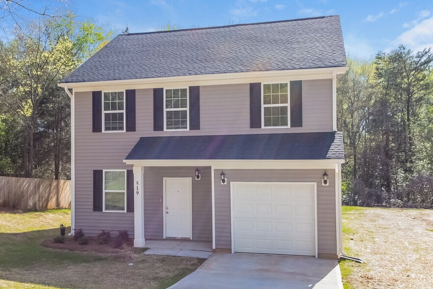 Primary Photo - 519 Granby Cir