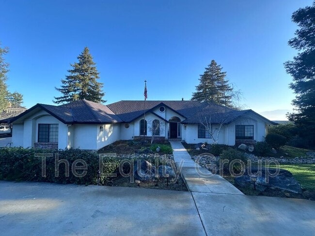 Building Photo - 531 High Sierra Dr