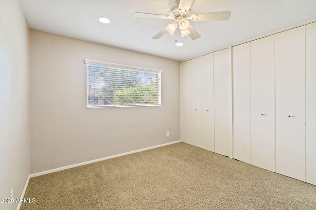 Building Photo - 3007 N 84th Pl