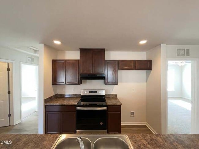 Building Photo - 3020 Camden Creek Dr