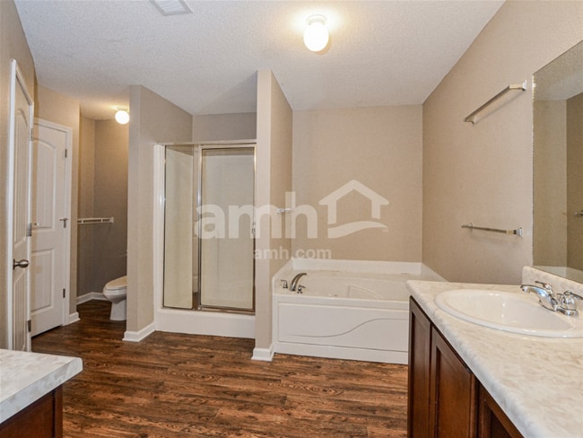 Building Photo - 4500 Hughes Meadow Dr