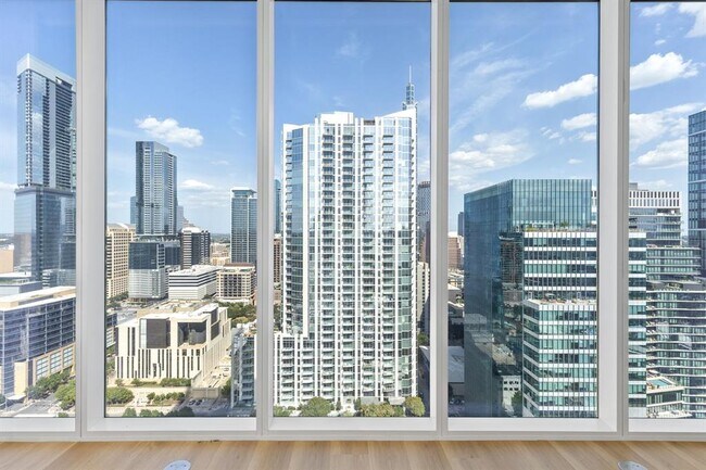 Building Photo - 301 West Ave