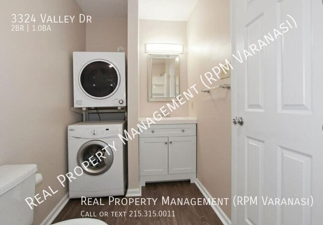 Building Photo - 3324 Valley Dr