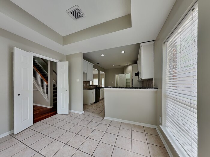 Building Photo - 15535 Downford Dr
