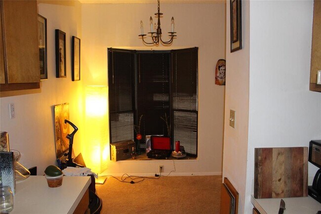 Building Photo - 3316 Guadalupe St