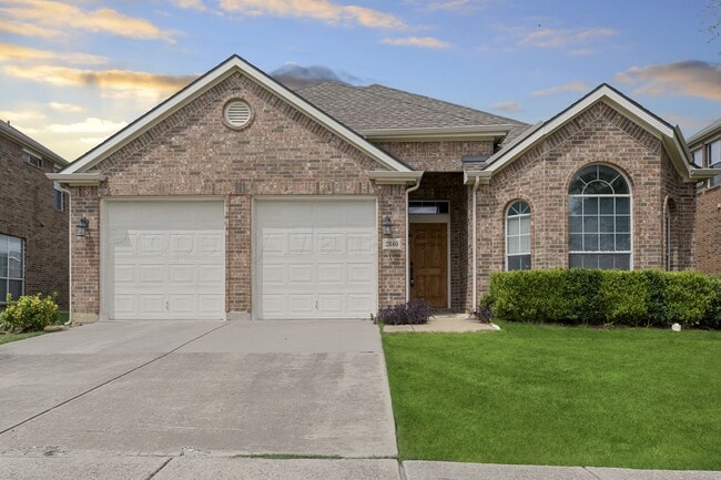 Primary Photo - Stunning 1 story home in sought-after Mira...