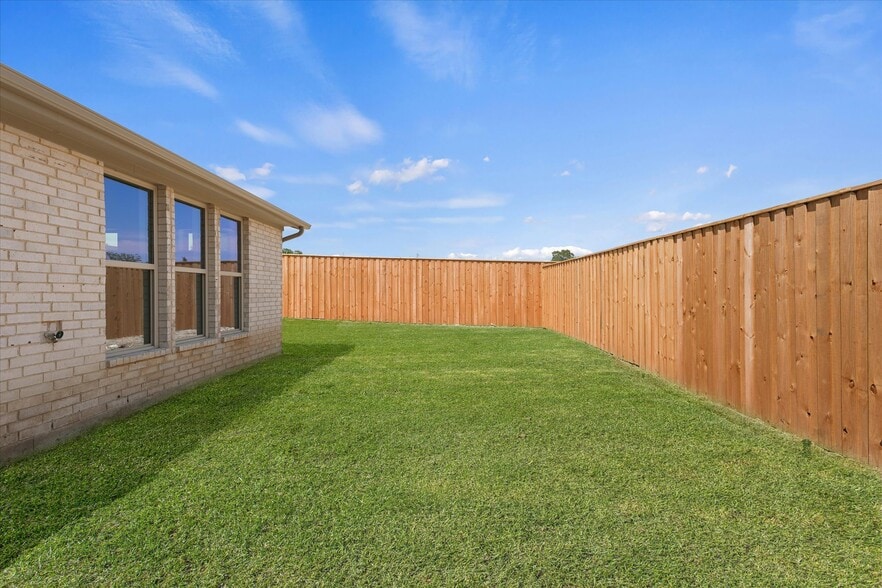 Building Photo - 3792 Wenatche Dr