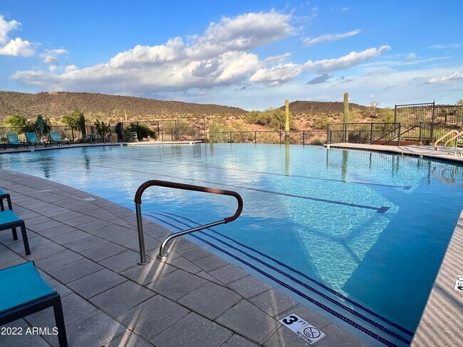 Building Photo - 31962 N 125th Ave