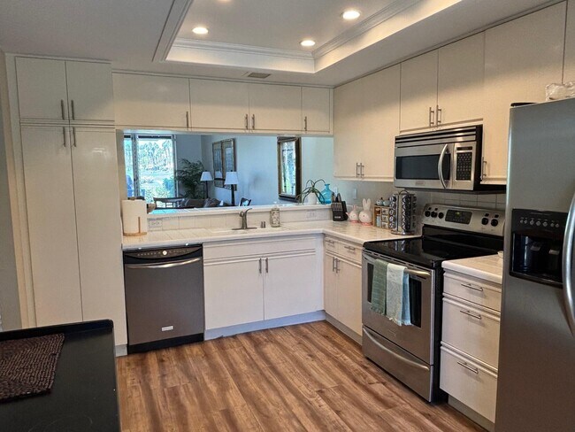 Building Photo - 76835 Daffodil Dr