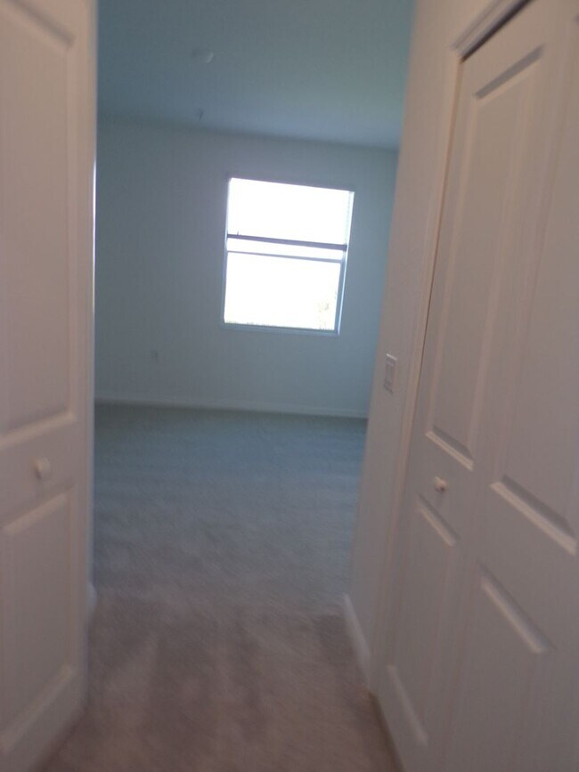 Building Photo - Brand New 3/2/2 Heritage Landing Condo