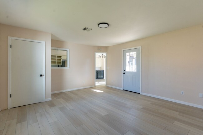 Building Photo - Rent to Own Available in Edmond, Ok!