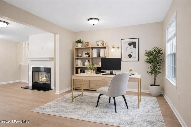 Building Photo - 203 Wellington Pl