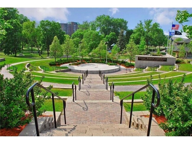 Building Photo - 3805 France Ave S