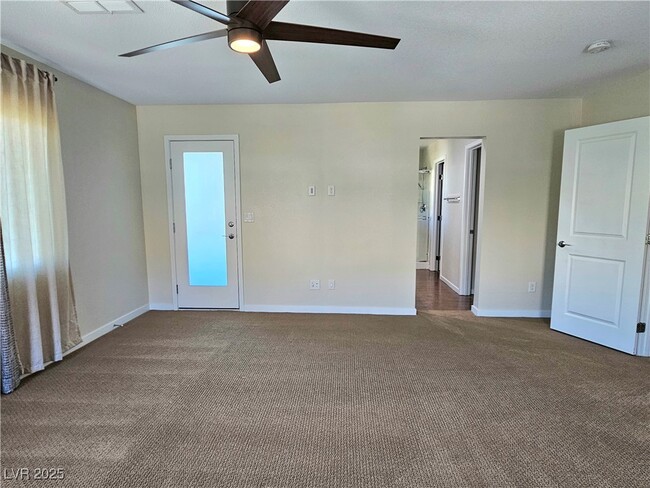 Building Photo - 7017 Pearl Hilltop Ct