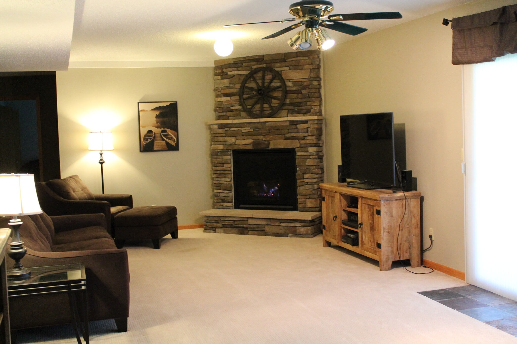 Building Photo - 1291 Lake Susan Hills Dr