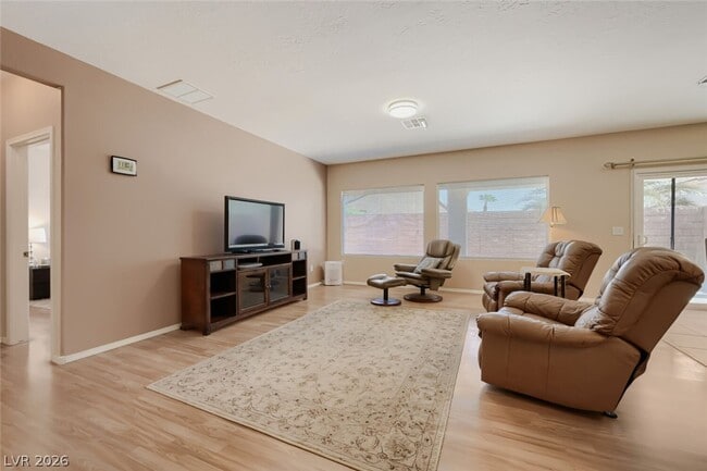 Building Photo - 7536 Chaffinch St