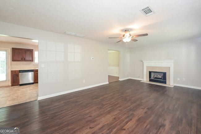 Building Photo - 1405 Stephens Pond View