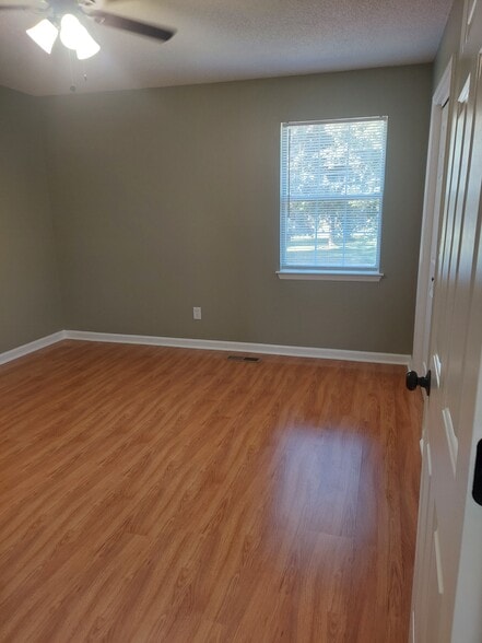 Bedroom 1 - 133 Shearer St