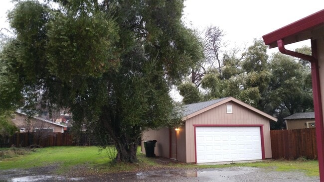 Building Photo - 6213 Almond Ave