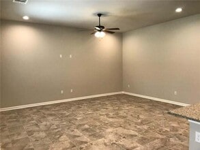 Building Photo - 5037 Park Shore Dr