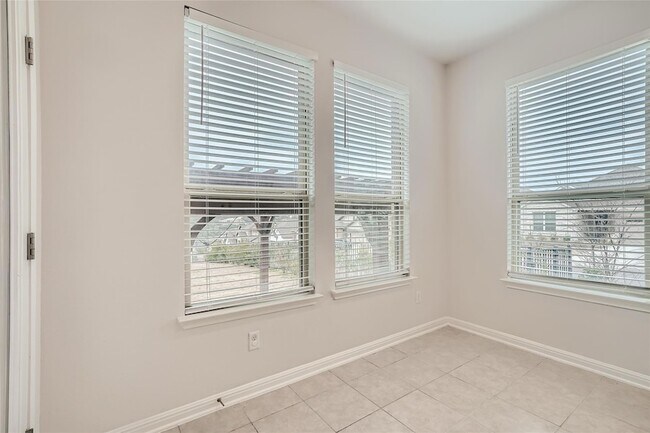 Building Photo - 1221 Trevi Fontana Dr.