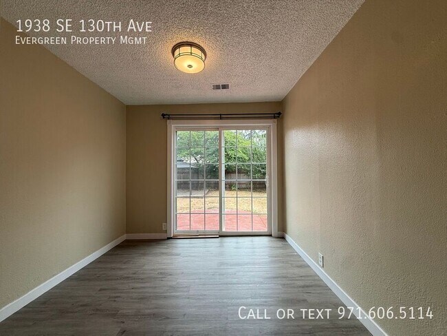 Building Photo - 1938 SE 130th Ave