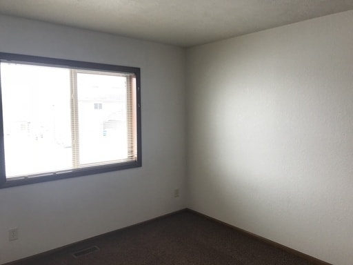 Building Photo - Coming Soon - 2 Bed/1.5 Bath Townhome For Rent!!