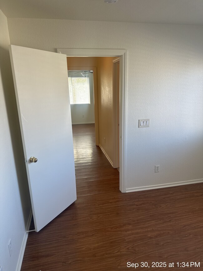 Building Photo - 9914 Keephills St