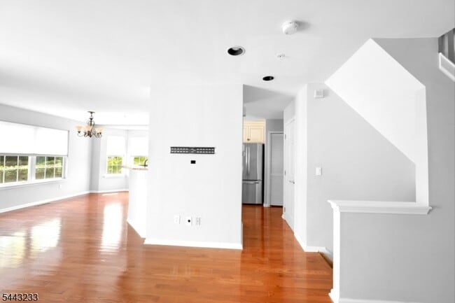 Building Photo - 418 Dalton Ct