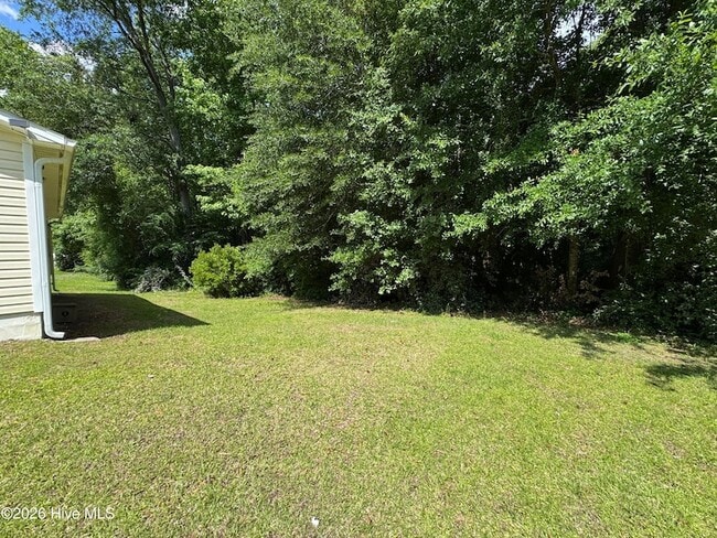 Building Photo - 521 Jimmies Creek Dr