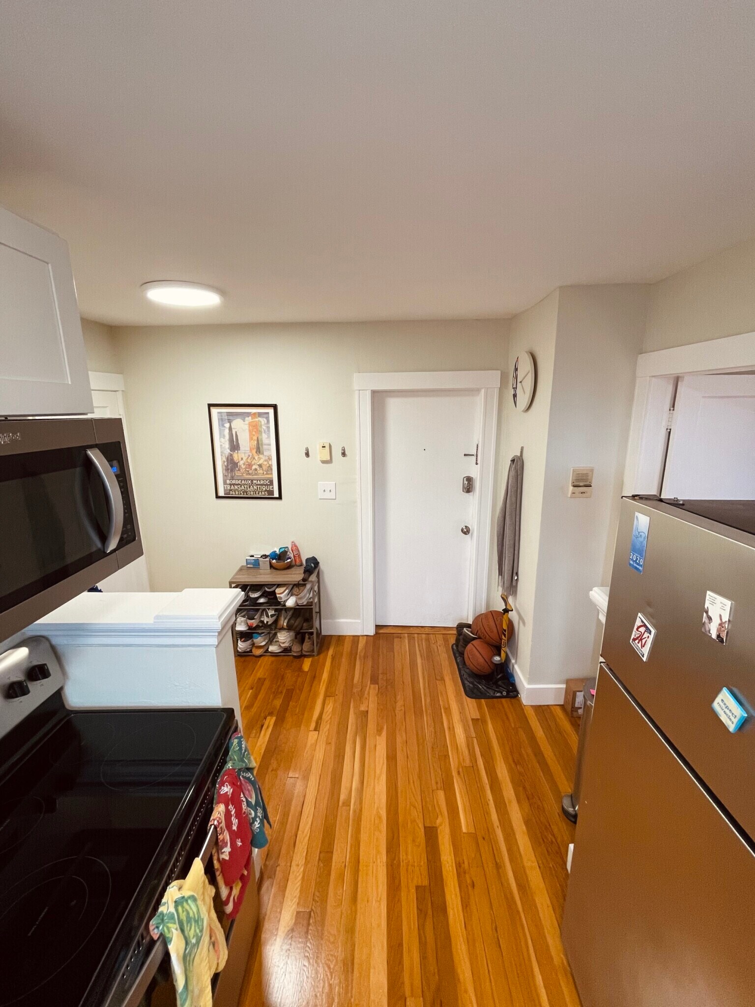 Building Photo - 402 Highland Ave