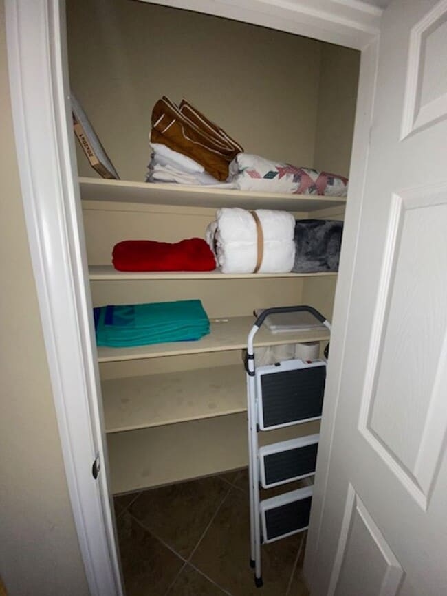 Building Photo - Highly Upgraded Snowbird Rental located in...