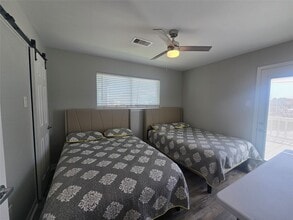 Building Photo - 211 Redfish Dr