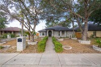 Building Photo - 12 N 29th St