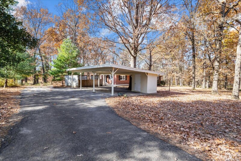 Building Photo - 205 Gum Branch Rd