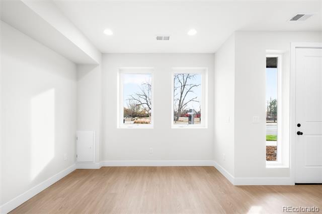 Building Photo - 5189 Carr St