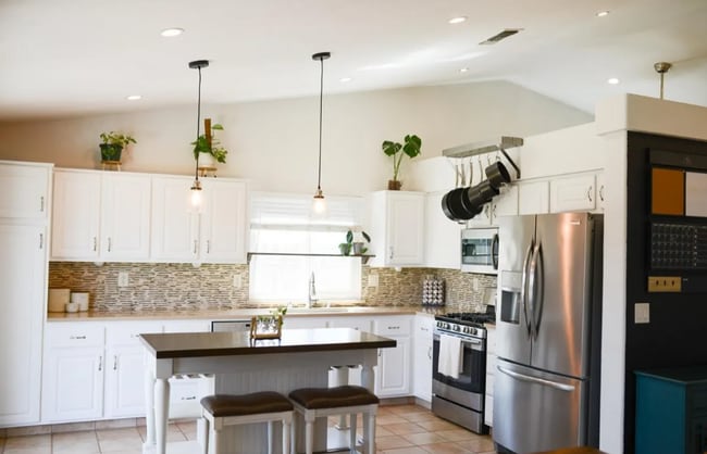 Building Photo - 3135 Fairmont Dr