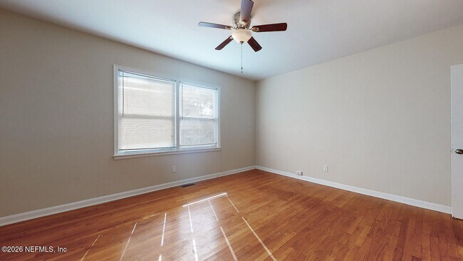 Building Photo - 1274 Belmont Terrace