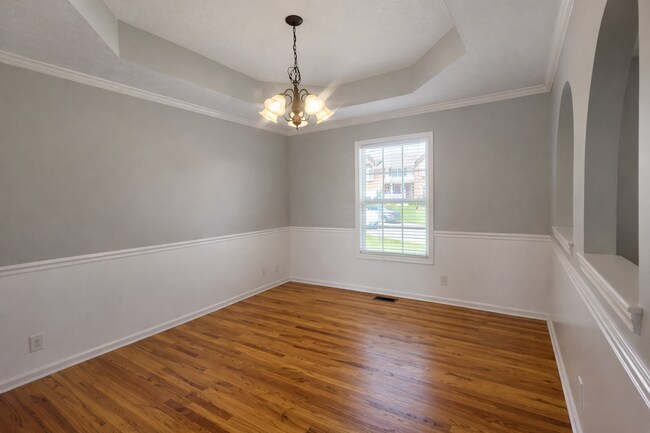 Building Photo - Stunning Split-Level Home with Space, Style & Scenic Views