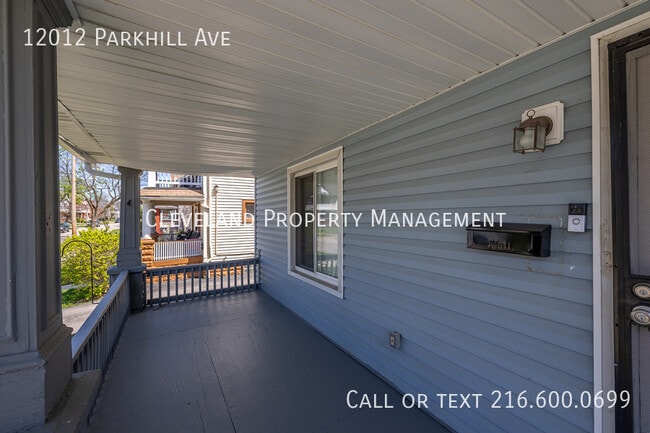 Building Photo - 12012 Parkhill Ave