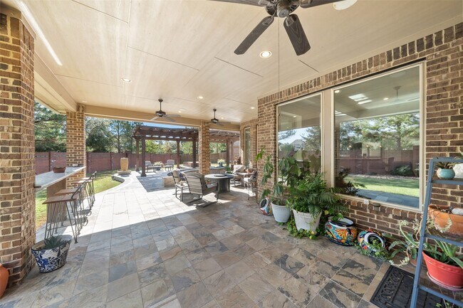 Building Photo - 27626 S Colt Shadow Ln