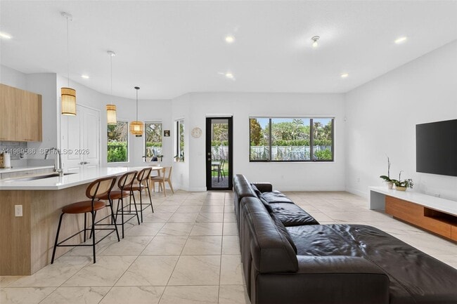 Building Photo - 8267 SW 120th Ter