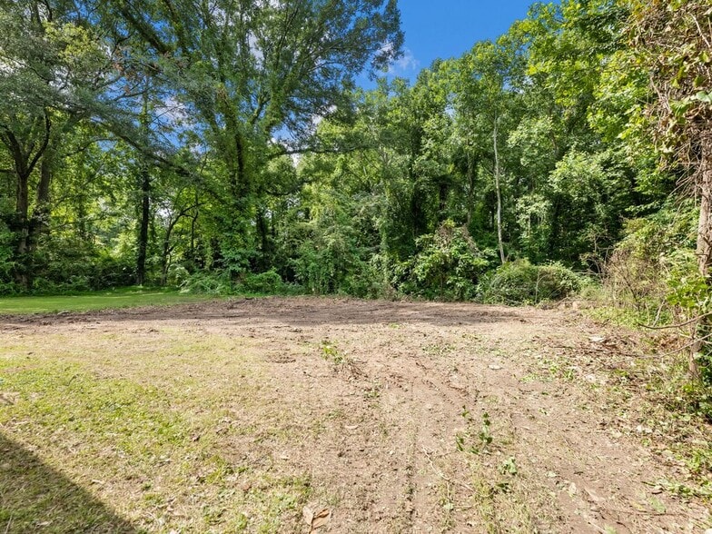 Building Photo - 2862 Argyle Dr NW