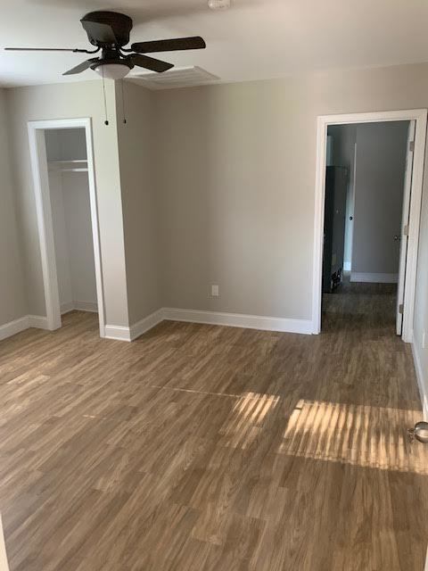 Building Photo - "Charming 1-Bedroom Duplex at 401 Deck St,...