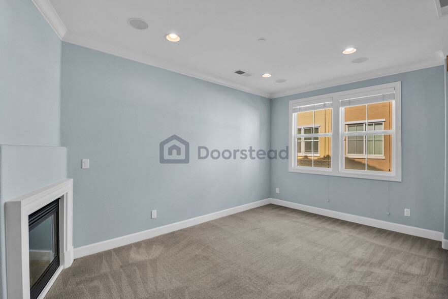 Building Photo - 508 Solomon Ter