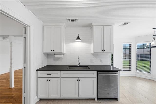 Building Photo - 1143 Bayshore Dr